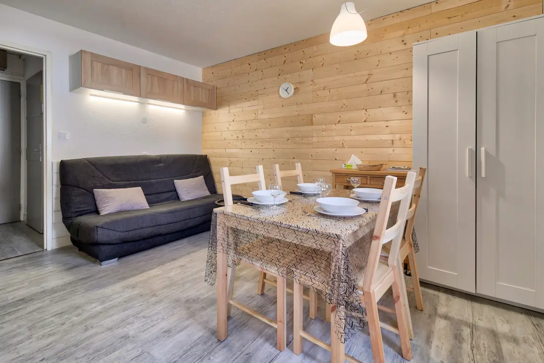 Apartmanok Genos