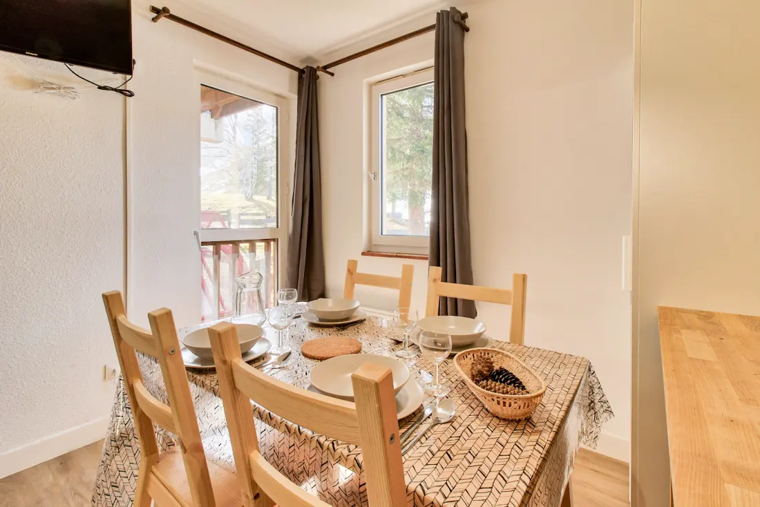 Apartmanok Genos