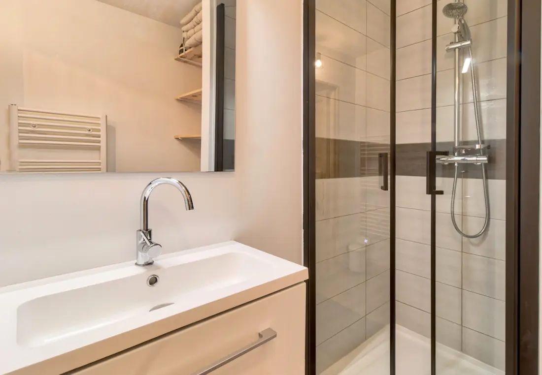 Apartmanok Genos
