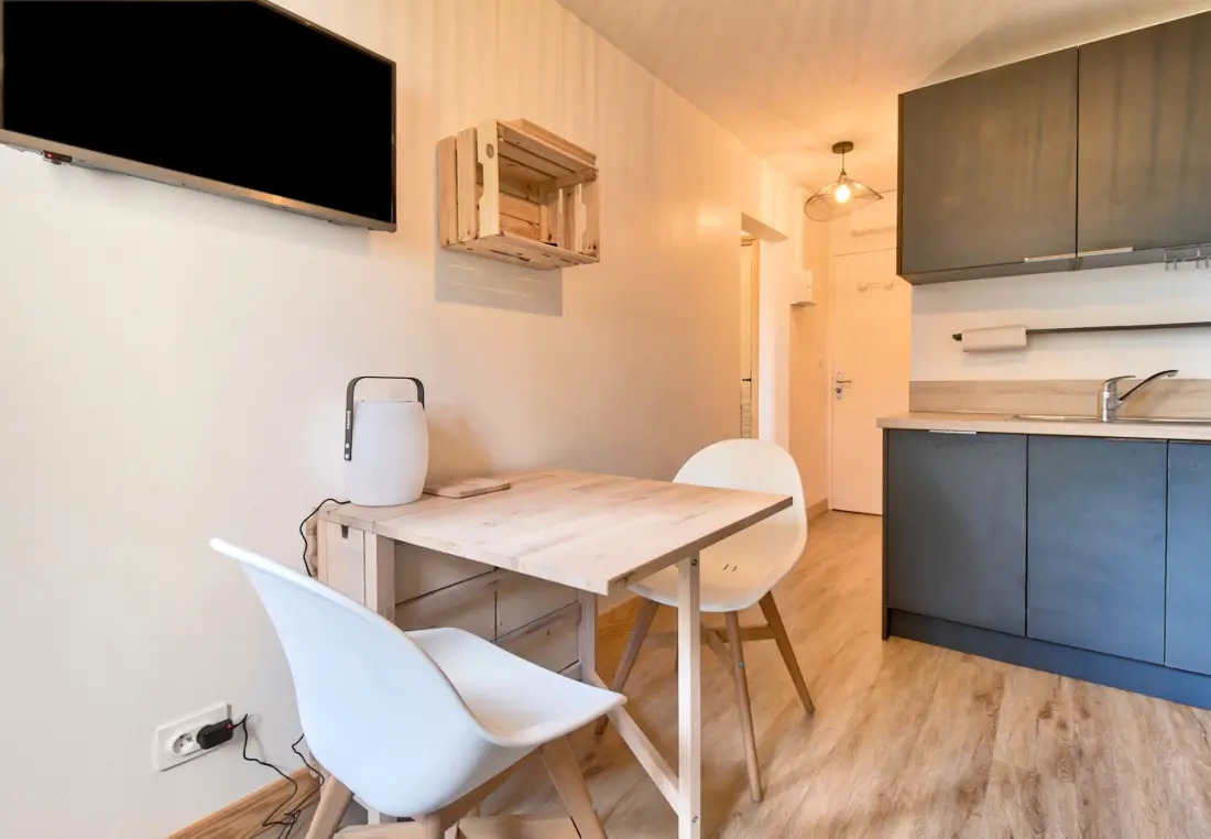 Apartmanok Genos