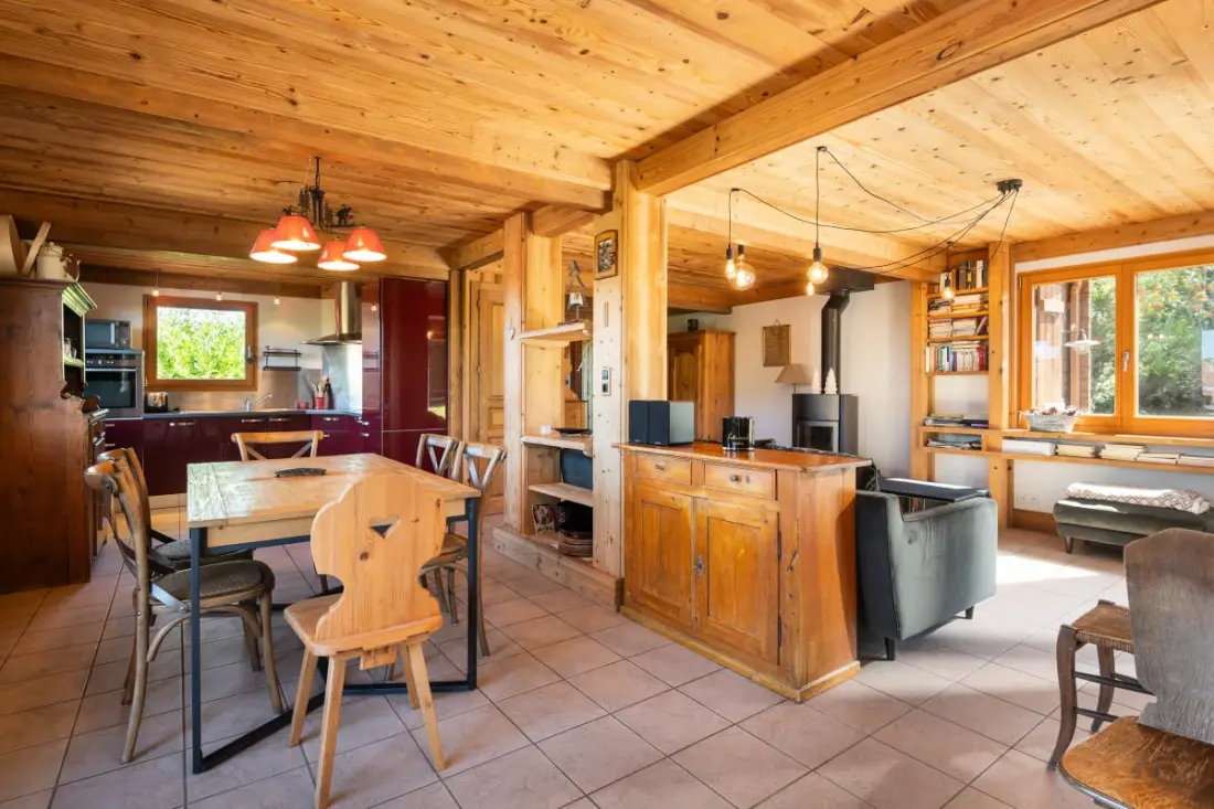 ✨ Chalet Plénitude – 8 Pers. • 4 Chambres • Poêle à Bois • Quartier Calme D