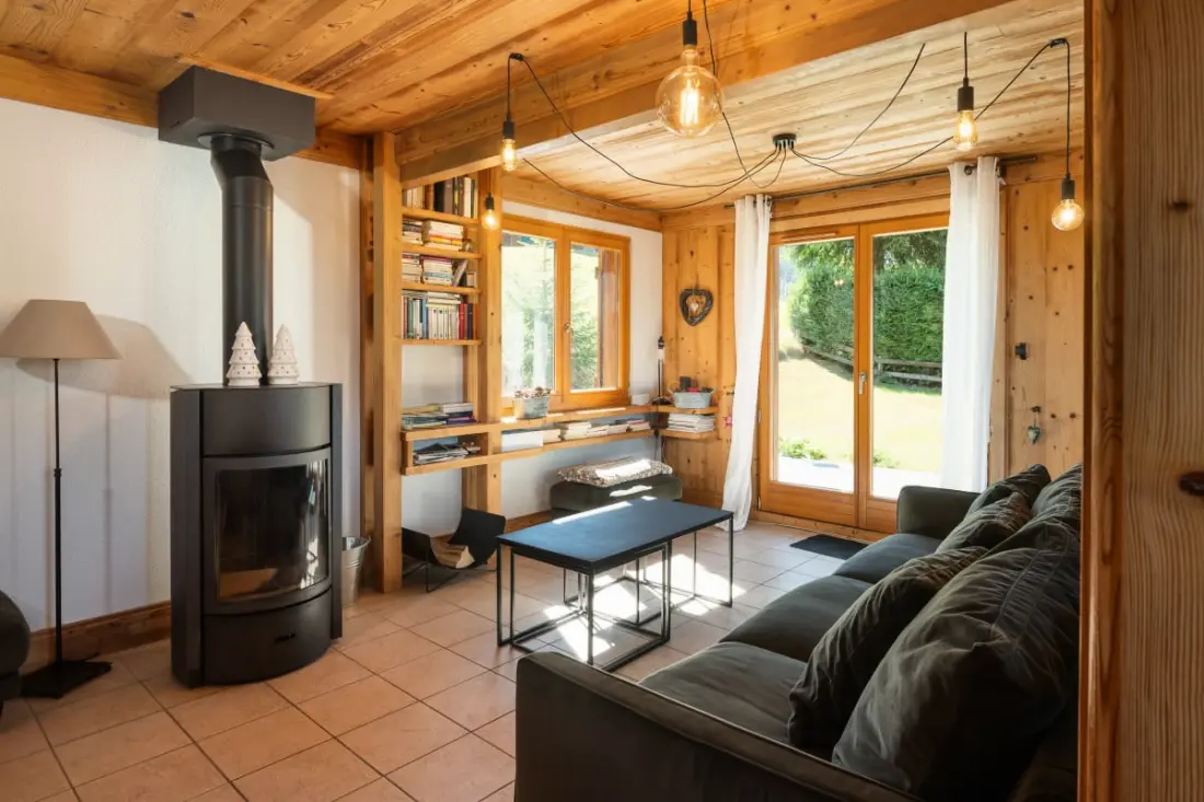 ✨ Chalet Plénitude – 8 Pers. • 4 Chambres • Poêle à Bois • Quartier Calme D