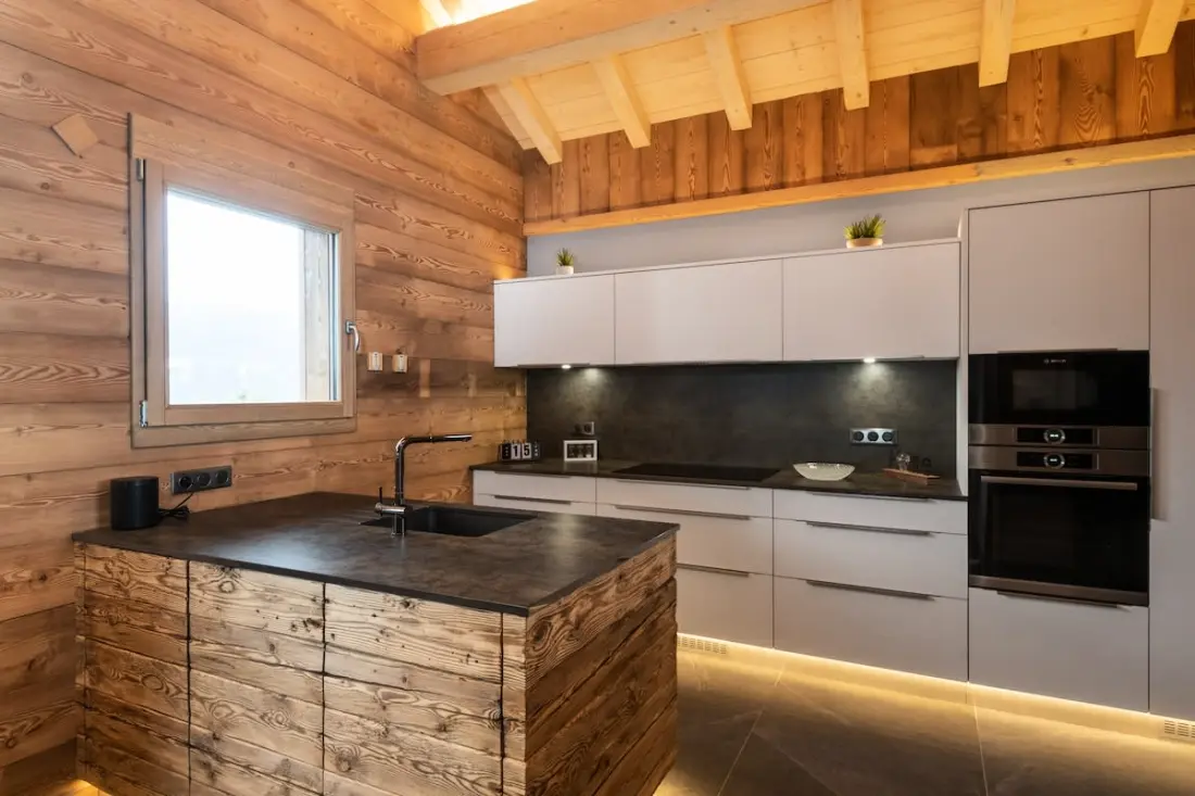 Ó Chalet Zen Altitude – Prestige Chalet Jacuzzival, Szaunával