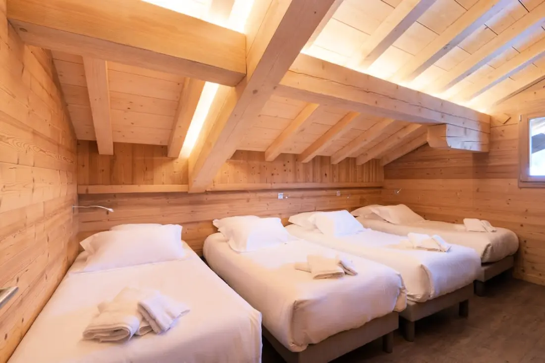 Ó Chalet Zen Altitude – Prestige Chalet Jacuzzival, Szaunával