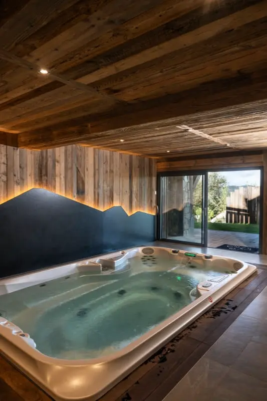 A három medve menekült - 14 személy Spa De Nage, Szauna