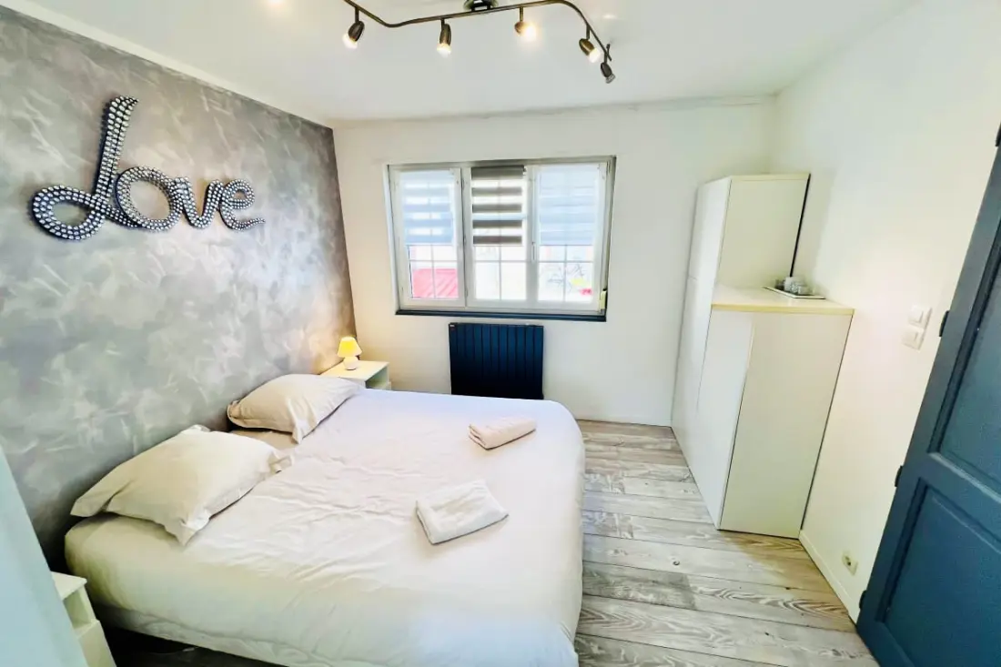 Maison Au Calme város!