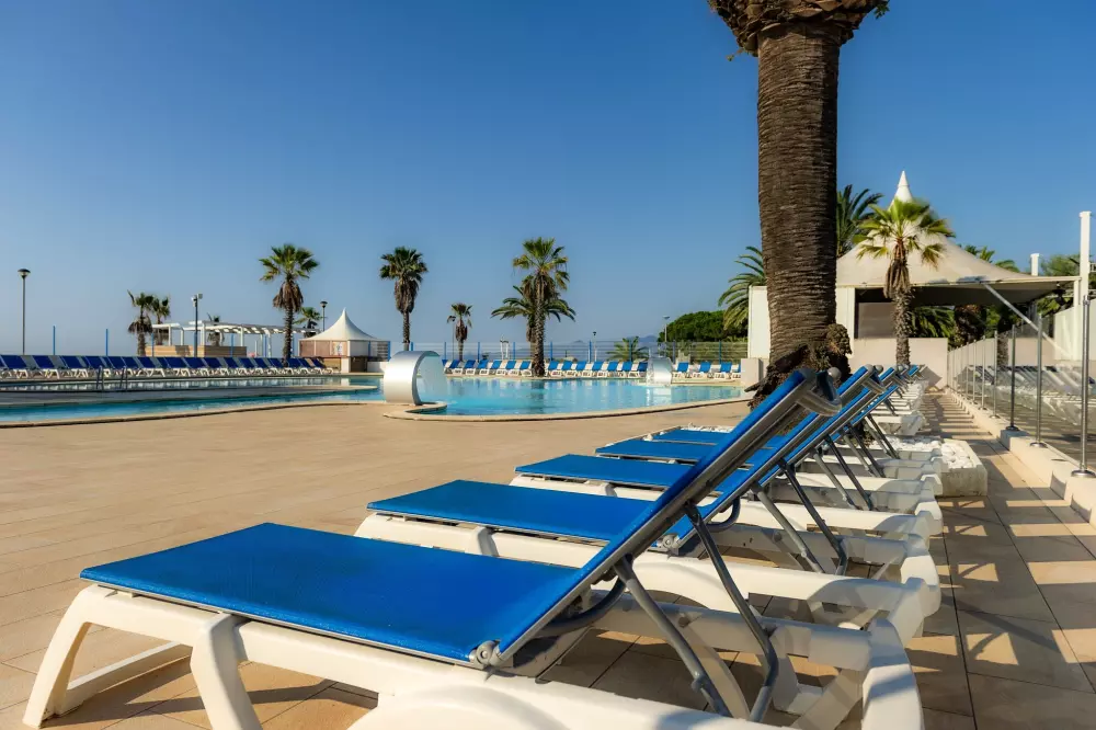 Camping Marina d'Erba Rossa