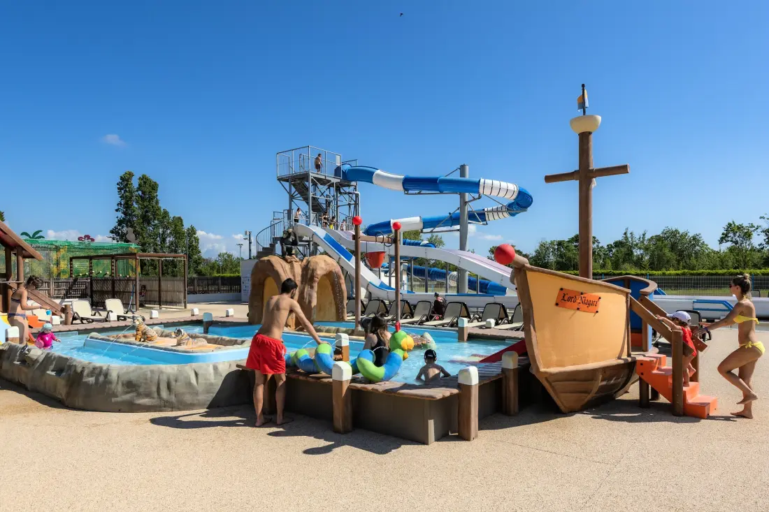 Campingplatz Marina d'Erba Rossa 4 Sterne★★★★