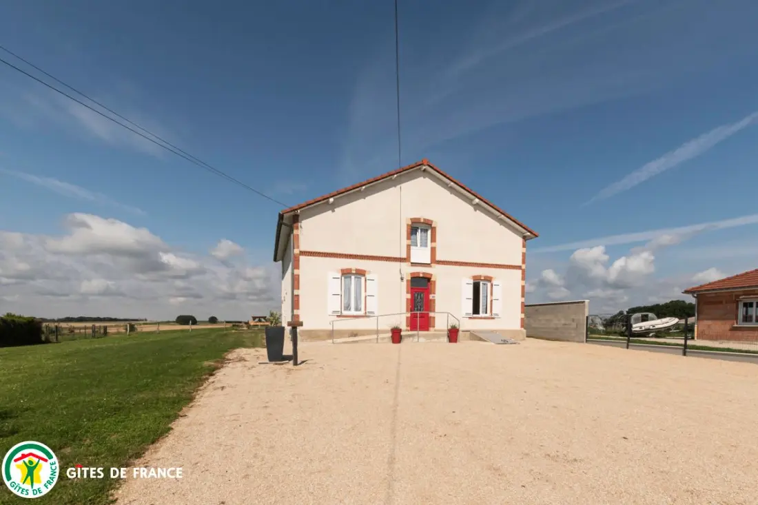 Gîte de France Zum Lied des Schwanzes 3 3 Ohren