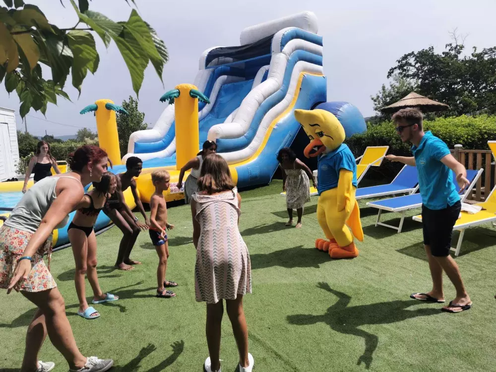 Campingplads Paradis Family les Rives de l'Hérault4 Stjerner★★★★