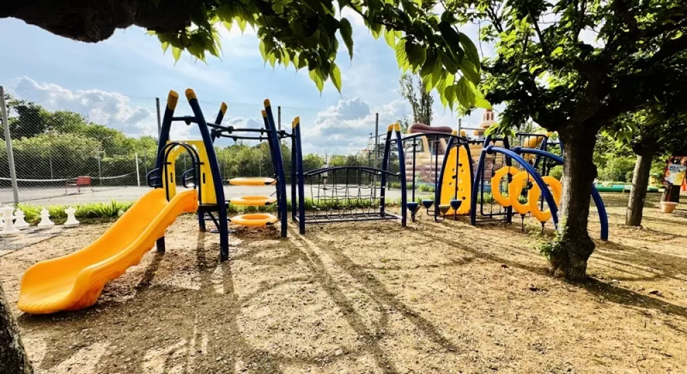 Campingplads Paradis Family les Rives de l'Hérault4 Stjerner★★★★