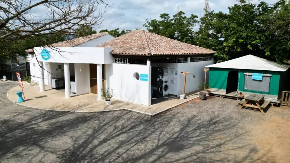 Campingplads Paradis Family les Rives de l'Hérault4 Stjerner★★★★