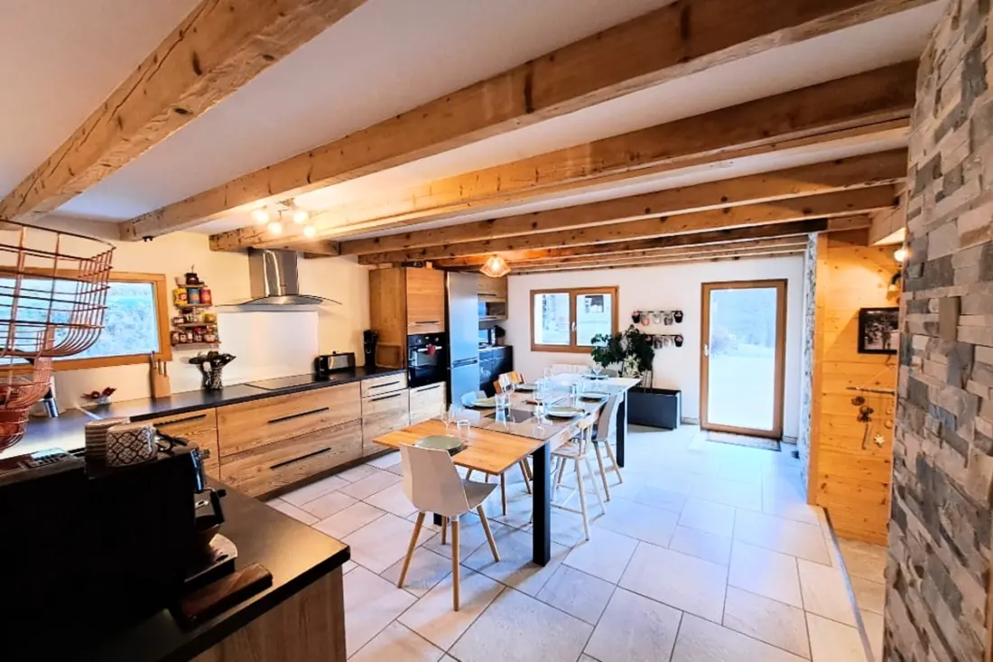 Jana Screen - Family Chalet a kerttel