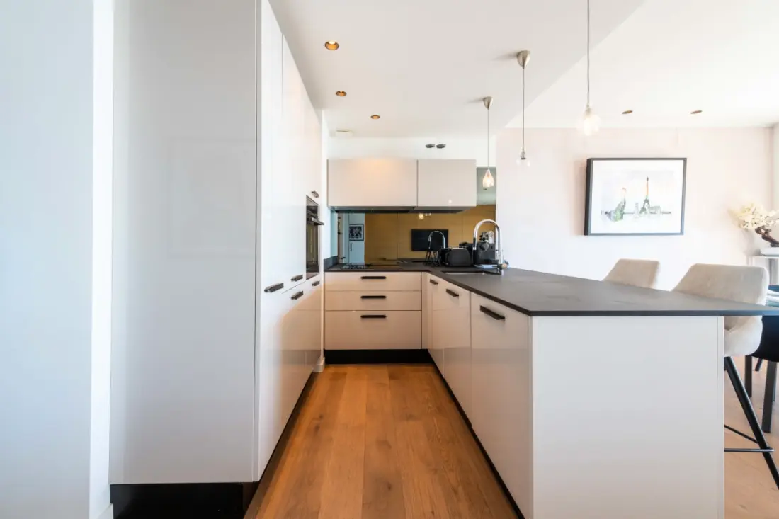 4p Sea View Residence, Stand Residence mit Pool & Tennis
