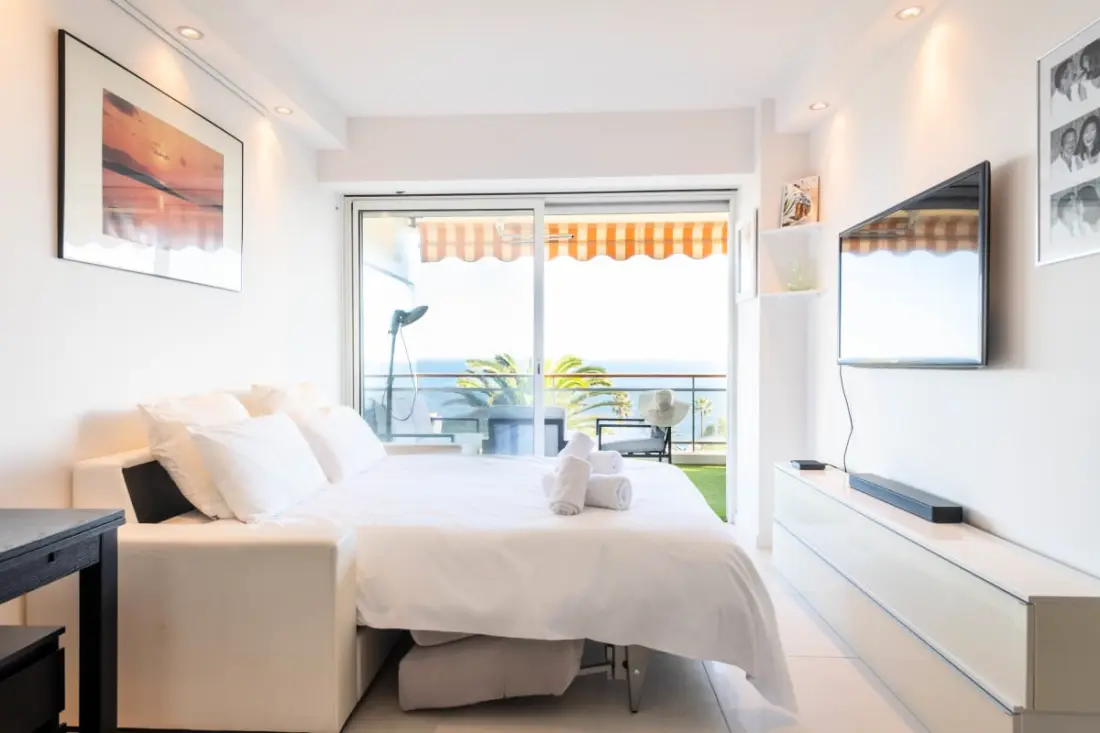 Residence Apartment mit Terrasse, Pool & Strand Zugang