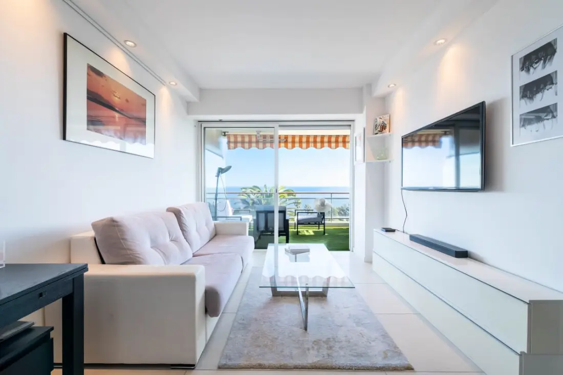 Residence Apartment mit Terrasse, Pool & Strand Zugang