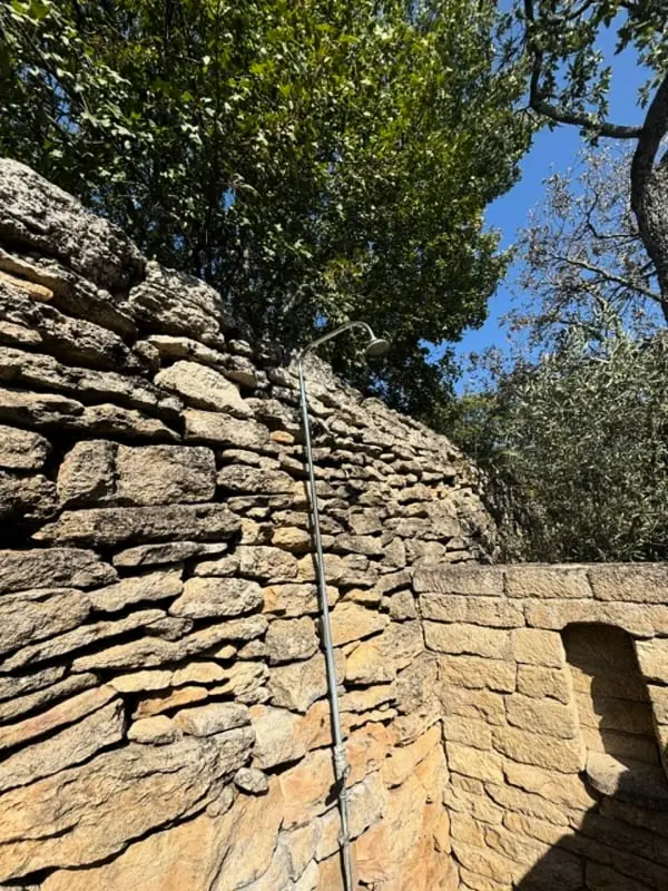 Provencal Mas in Gordes with pool and view Luberon