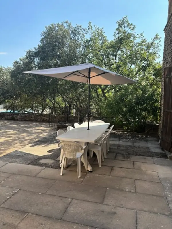 Provencal Mas in Gordes with pool and view Luberon