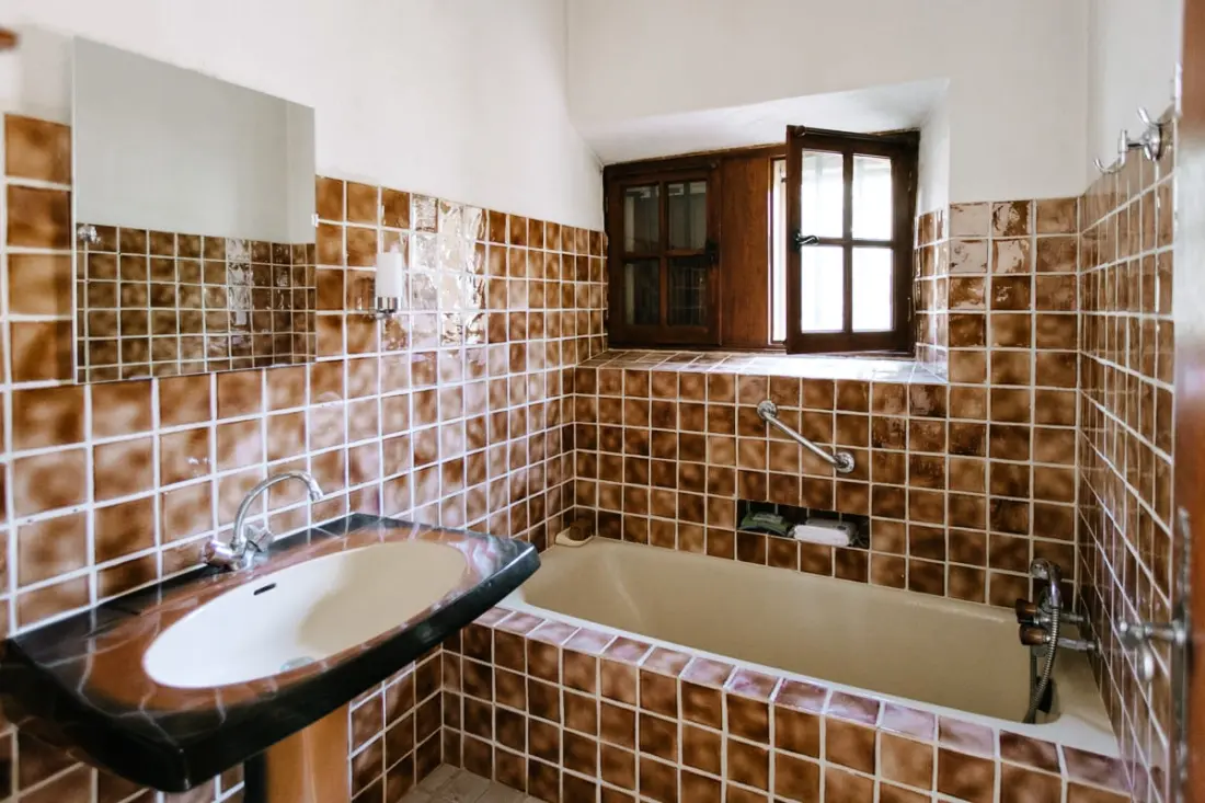 Provencal Mas in Gordes with pool and view Luberon