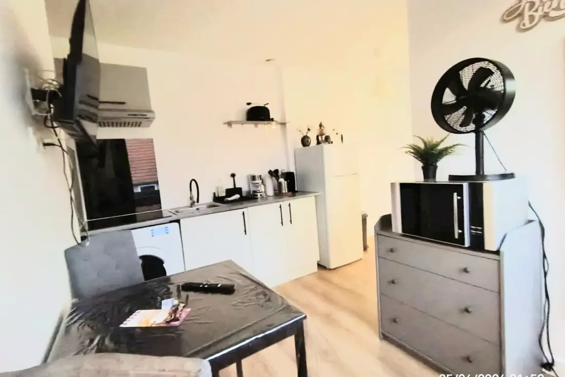 Gyakorlati Studio Near Sea, könnyű parkolás