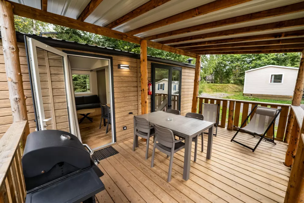 Kwiat Kempingi LA STENIOLE 4 Gwiazdy★★★★ 4 Gwiazdy★★★★ 4 Gwiazdy★★★★ 4 Gwiazdy★★★★