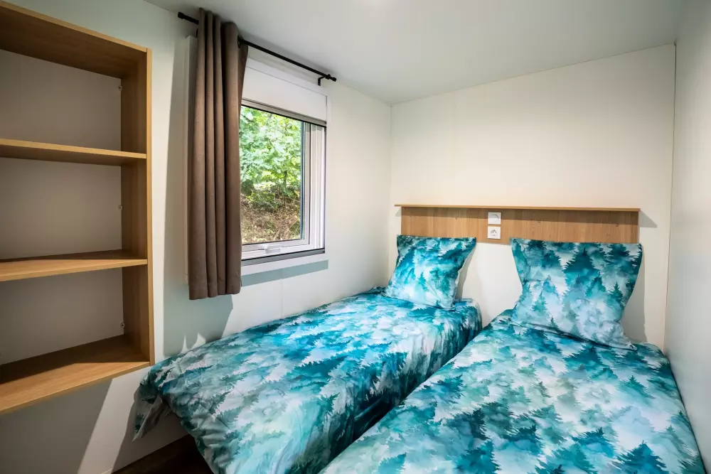 Kwiat Kempingi LA STENIOLE 4 Gwiazdy★★★★ 4 Gwiazdy★★★★ 4 Gwiazdy★★★★ 4 Gwiazdy★★★★