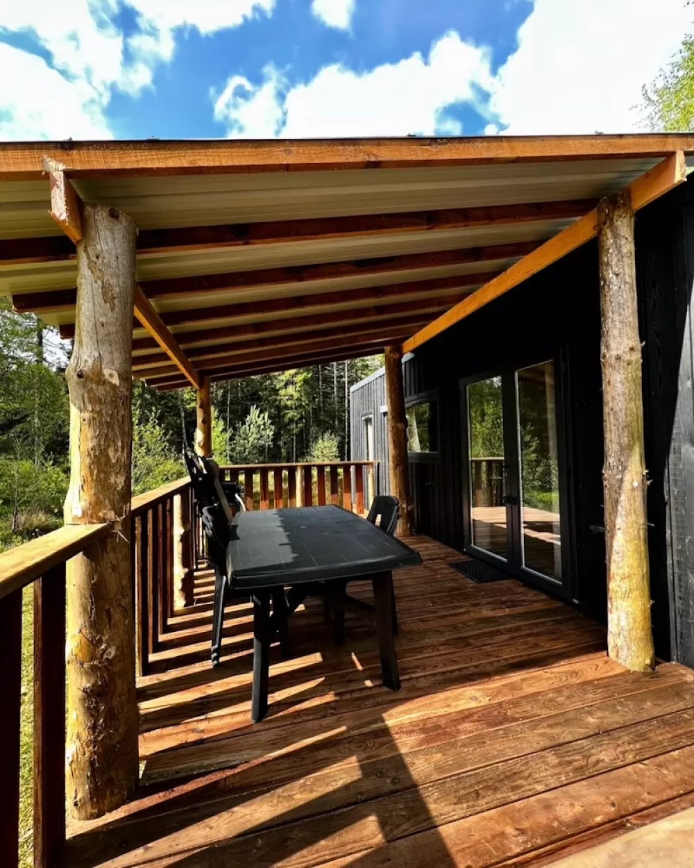 Kwiat Kempingi LA STENIOLE 4 Gwiazdy★★★★ 4 Gwiazdy★★★★ 4 Gwiazdy★★★★ 4 Gwiazdy★★★★