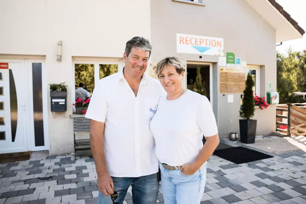 Kwiat Kempingi LA STENIOLE 4 Gwiazdy★★★★ 4 Gwiazdy★★★★ 4 Gwiazdy★★★★ 4 Gwiazdy★★★★