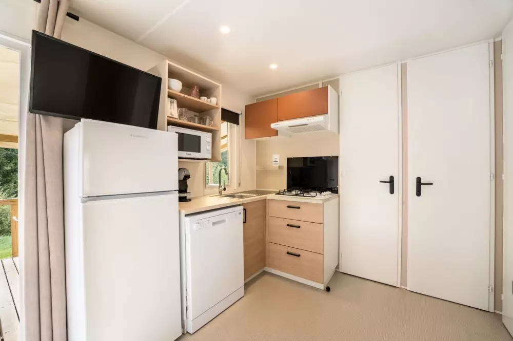 Kwiat Kempingi LA STENIOLE 4 Gwiazdy★★★★ 4 Gwiazdy★★★★ 4 Gwiazdy★★★★ 4 Gwiazdy★★★★