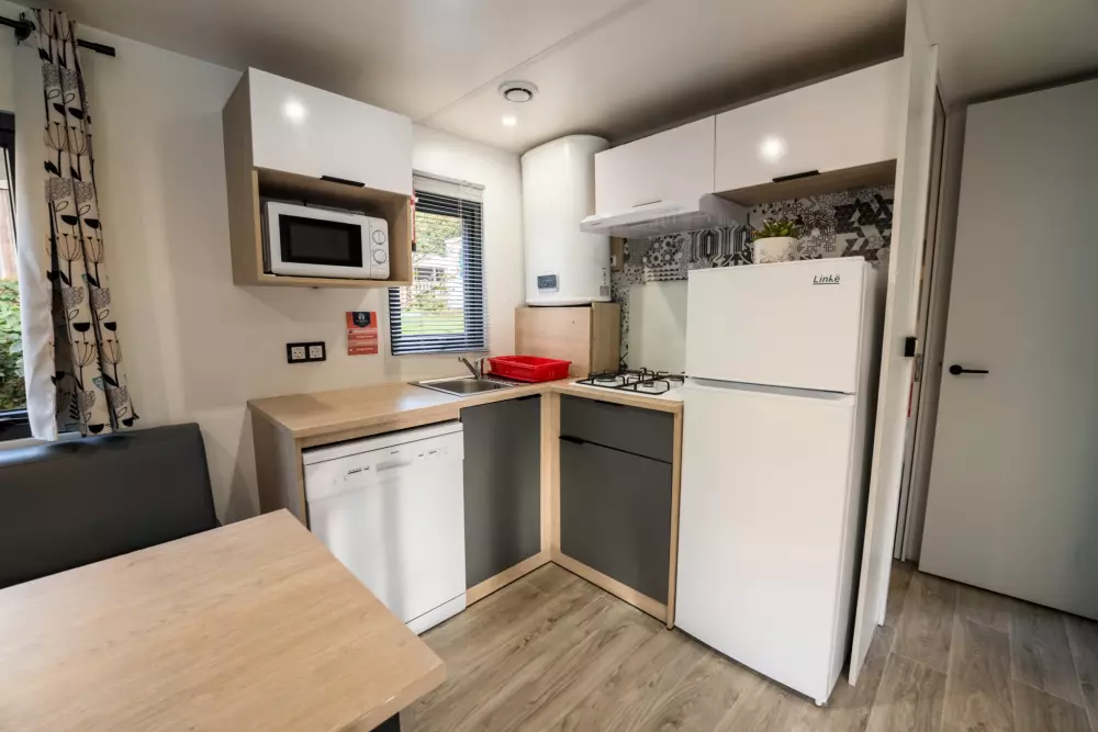 Kwiat Kempingi LA STENIOLE 4 Gwiazdy★★★★ 4 Gwiazdy★★★★ 4 Gwiazdy★★★★ 4 Gwiazdy★★★★