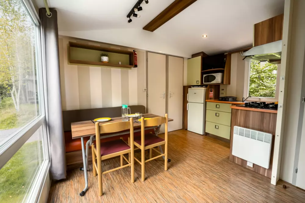 Kwiat Kempingi LA STENIOLE 4 Gwiazdy★★★★ 4 Gwiazdy★★★★ 4 Gwiazdy★★★★ 4 Gwiazdy★★★★