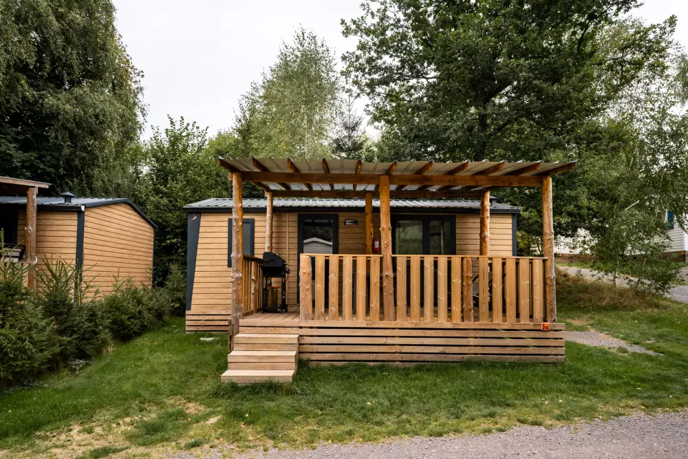 Kwiat Kempingi LA STENIOLE 4 Gwiazdy★★★★ 4 Gwiazdy★★★★ 4 Gwiazdy★★★★ 4 Gwiazdy★★★★