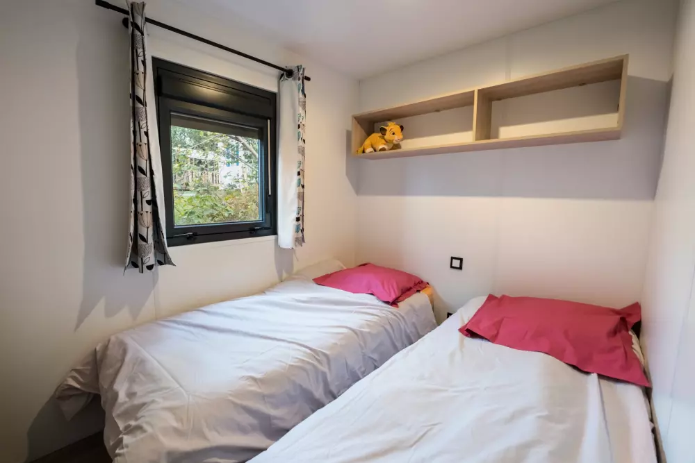 Kwiat Kempingi LA STENIOLE 4 Gwiazdy★★★★ 4 Gwiazdy★★★★ 4 Gwiazdy★★★★ 4 Gwiazdy★★★★