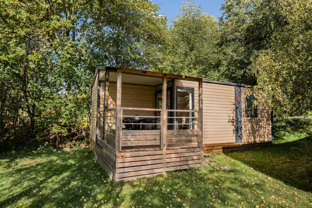 Kwiat Kempingi LA STENIOLE 4 Gwiazdy★★★★ 4 Gwiazdy★★★★ 4 Gwiazdy★★★★ 4 Gwiazdy★★★★