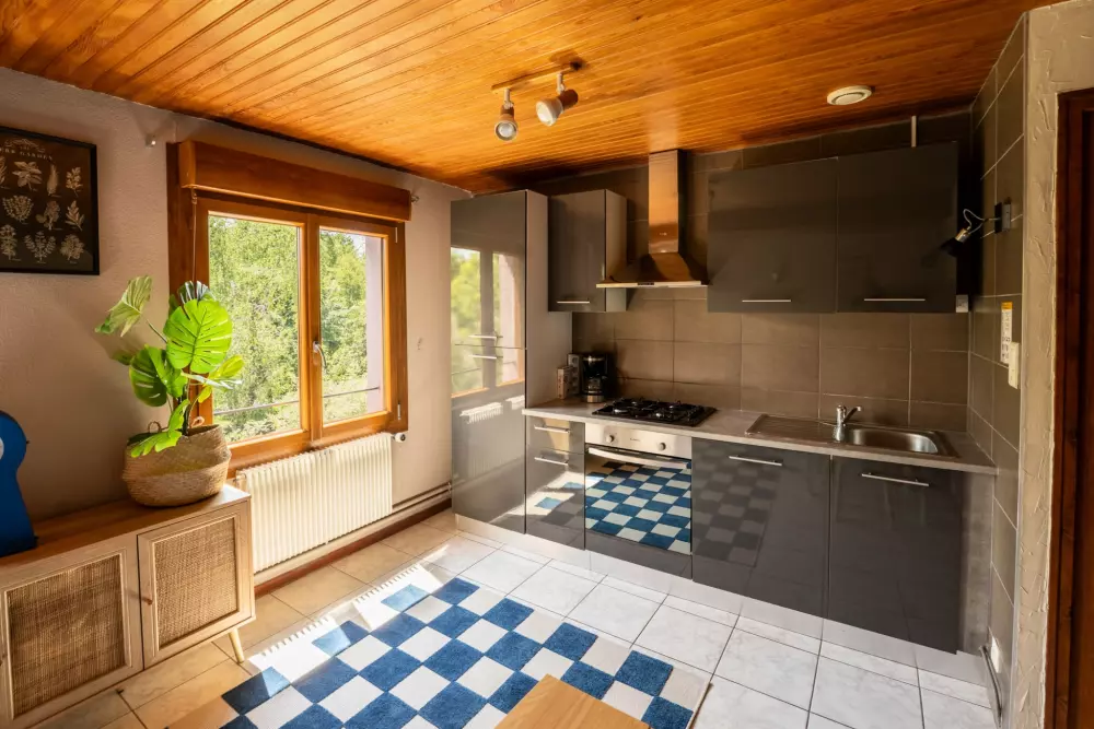 Kwiat Kempingi LA STENIOLE 4 Gwiazdy★★★★ 4 Gwiazdy★★★★ 4 Gwiazdy★★★★ 4 Gwiazdy★★★★