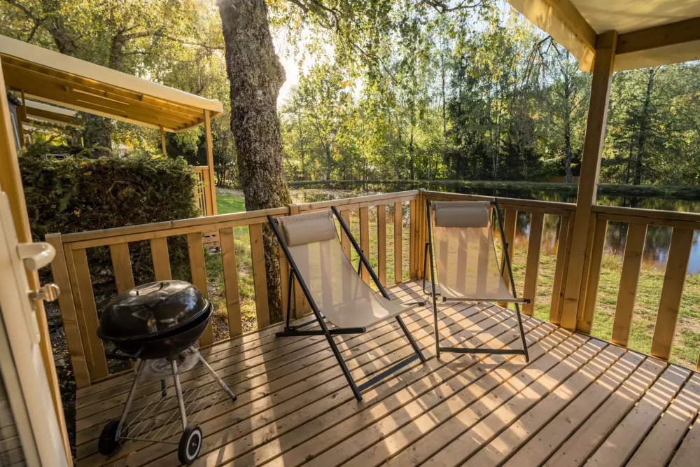 Kwiat Kempingi LA STENIOLE 4 Gwiazdy★★★★ 4 Gwiazdy★★★★ 4 Gwiazdy★★★★ 4 Gwiazdy★★★★