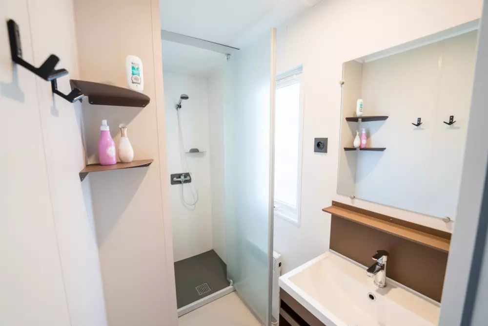 Kwiat Kempingi LA STENIOLE 4 Gwiazdy★★★★ 4 Gwiazdy★★★★ 4 Gwiazdy★★★★ 4 Gwiazdy★★★★