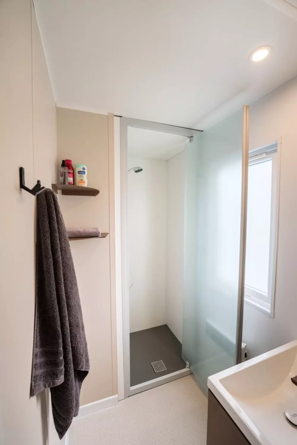 Kwiat Kempingi LA STENIOLE 4 Gwiazdy★★★★ 4 Gwiazdy★★★★ 4 Gwiazdy★★★★ 4 Gwiazdy★★★★