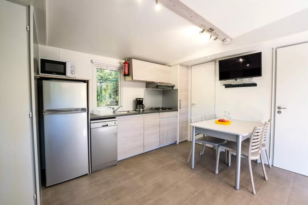 Kwiat Kempingi LA STENIOLE 4 Gwiazdy★★★★ 4 Gwiazdy★★★★ 4 Gwiazdy★★★★ 4 Gwiazdy★★★★