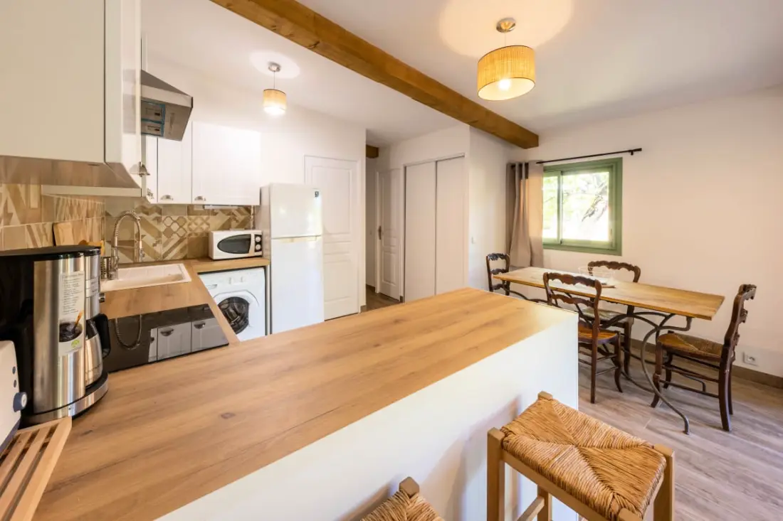 06bv2: Pretty Quiet Cottage With Swimming Pool