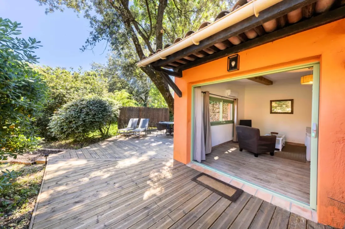 06bv2: Pretty Quiet Cottage With Swimming Pool