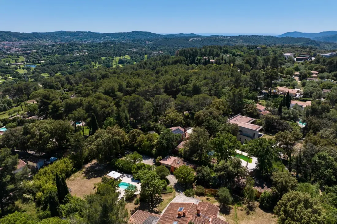 06bv2: Pretty Quiet Cottage With Swimming Pool