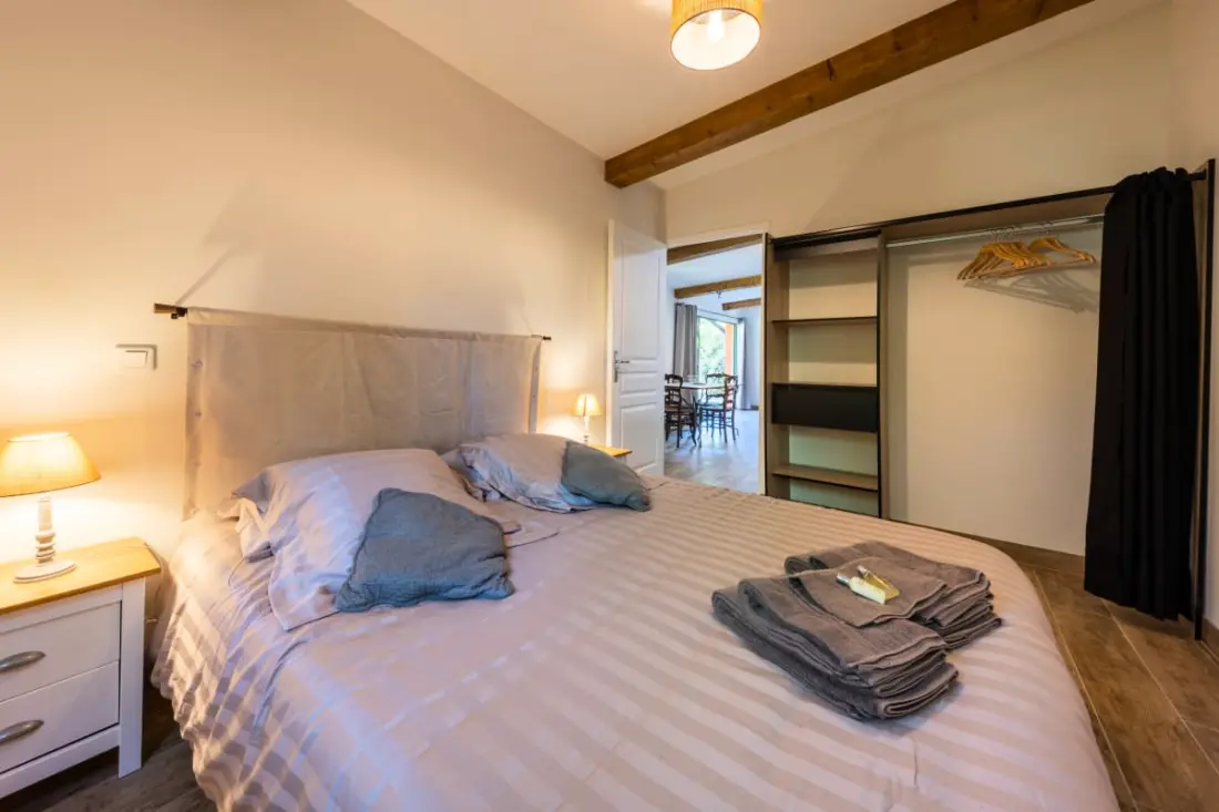 06bv2: Pretty Quiet Cottage With Swimming Pool