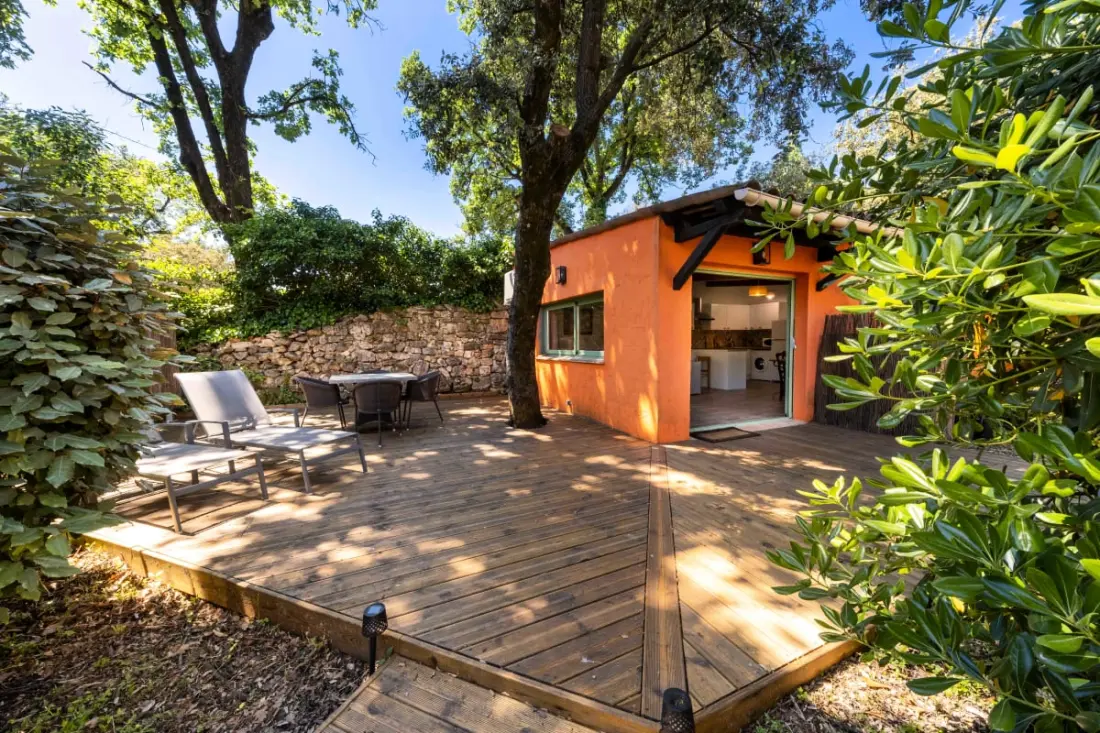 06bv2: Pretty Quiet Cottage With Swimming Pool