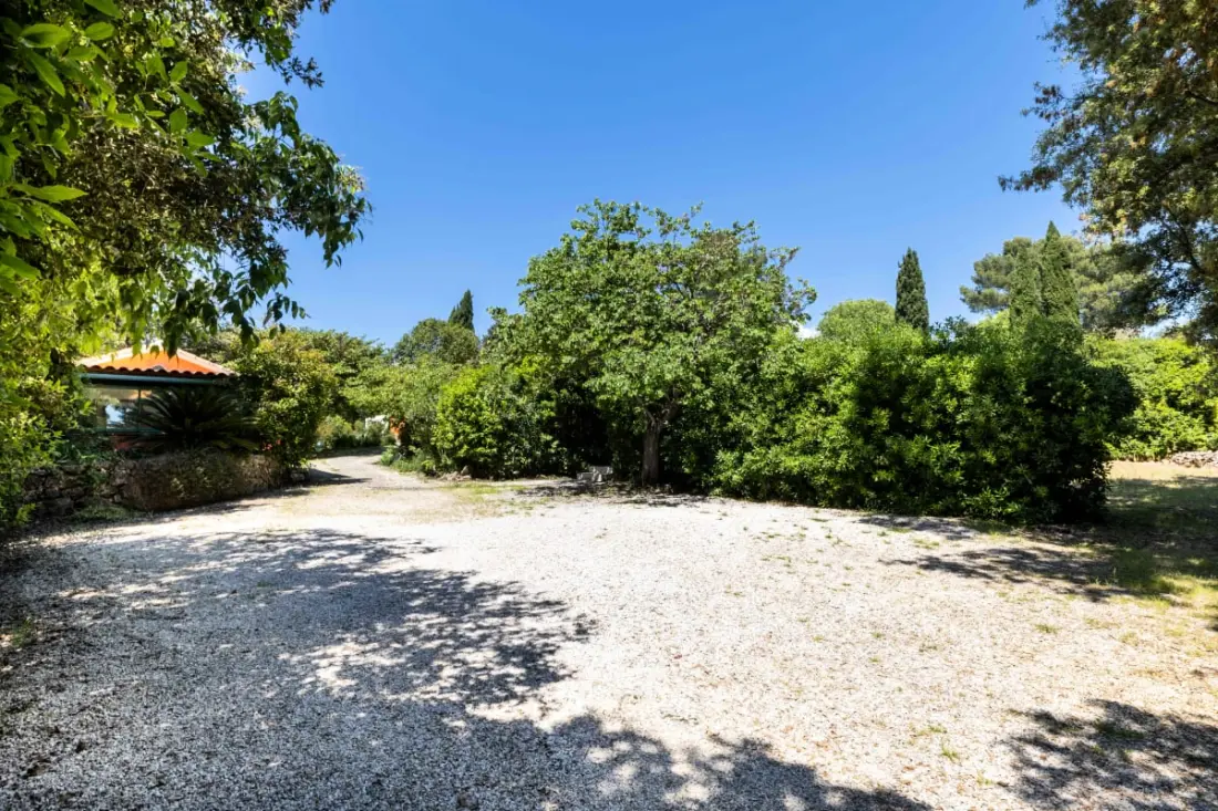 06bv2: Pretty Quiet Cottage With Swimming Pool