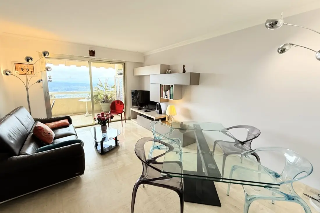 Gyönyörű 4 hálószoba Sea View Apartman - Clim - úszómedence - Tennis - Park