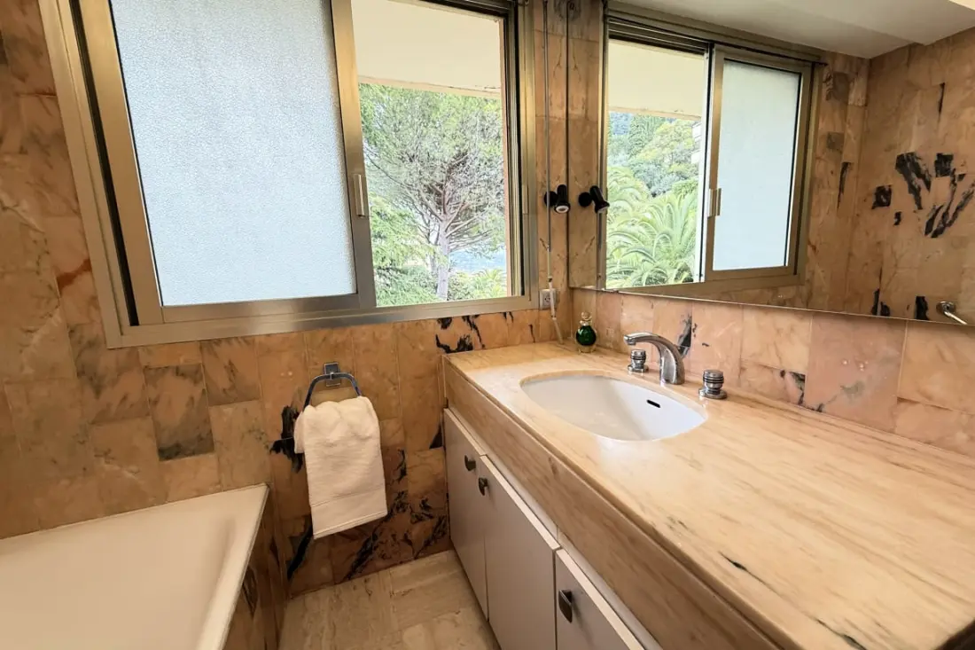 Gyönyörű 4 hálószoba Sea View Apartman - Clim - úszómedence - Tennis - Park