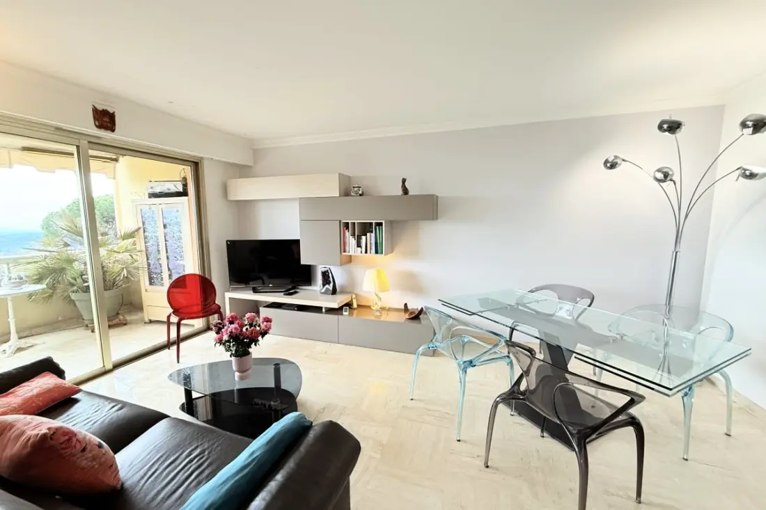 Gyönyörű 4 hálószoba Sea View Apartman - Clim - úszómedence - Tennis - Park