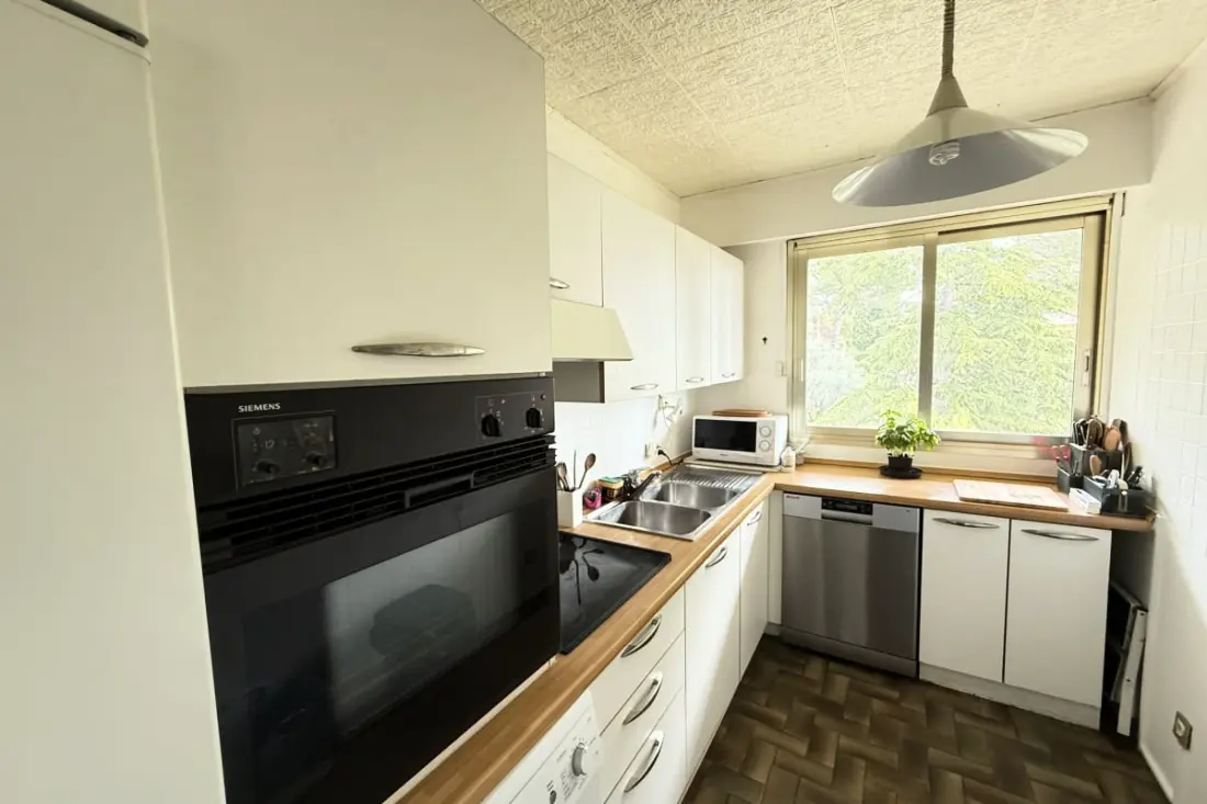 Gyönyörű 4 hálószoba Sea View Apartman - Clim - úszómedence - Tennis - Park