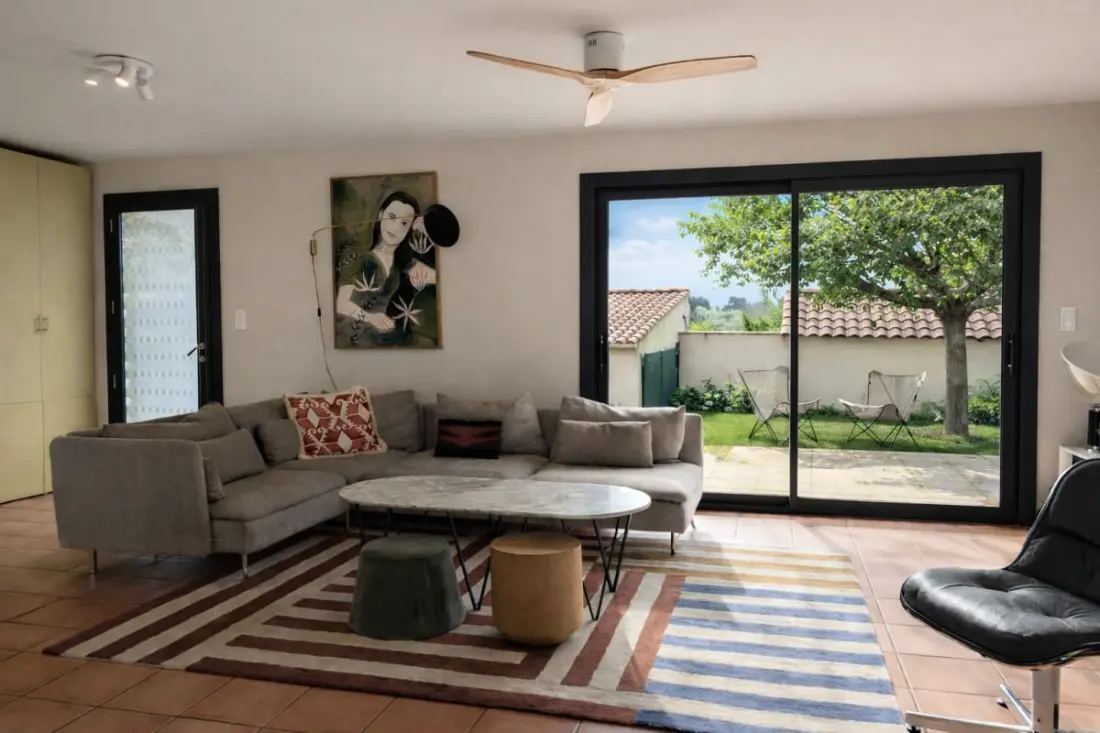 Family House Au Coeur De La Provence - úszómedence